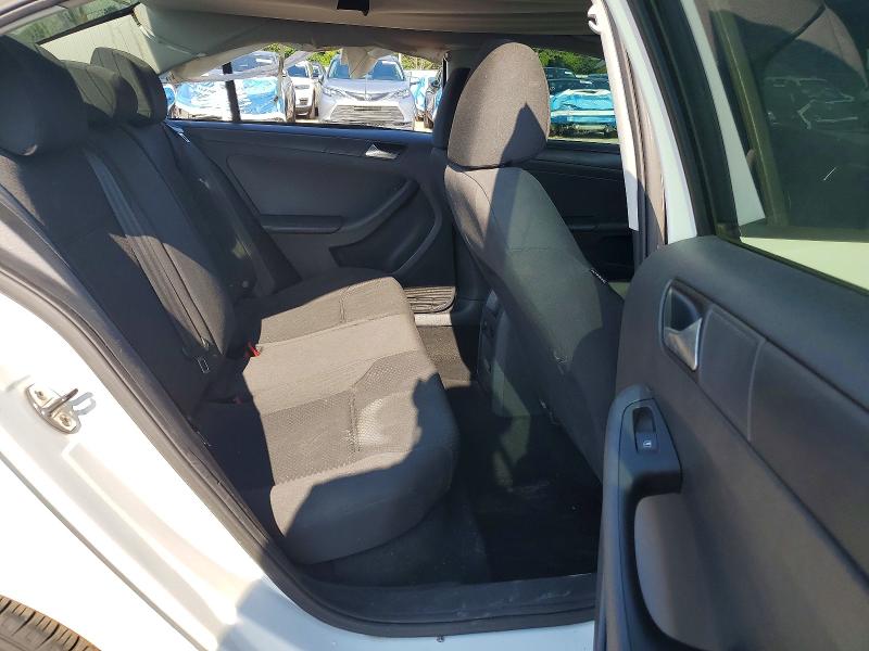 Снимка 10 от търг – 2014 VOLKSWAGEN JETTA с VIN 3VW1K7AJ2EM324258