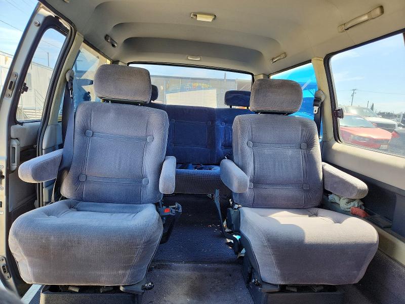 Photo 10 from auction – 1989 TOYOTA VAN with VIN JT3YR26W8K5050185