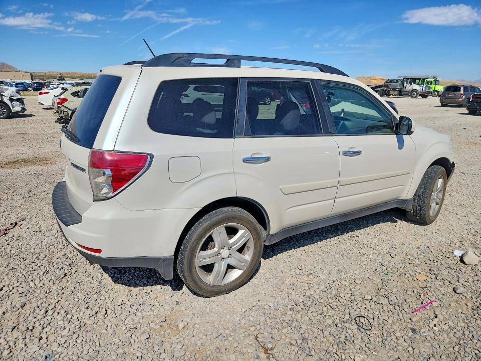 Photo 3 from auction – 2009 SUBARU FORESTER with VIN JF2SH63669H757991