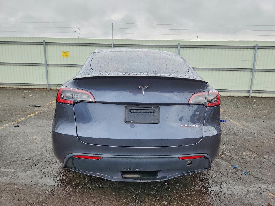 Photo 6 from auction – 2021 TESLA MODEL Y with VIN 5YJYGDEF7MF264083
