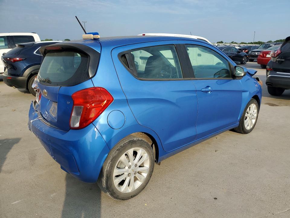 Photo 3 from auction – 2018 CHEVROLET SPARK with VIN KL8CD6SA1JC423558