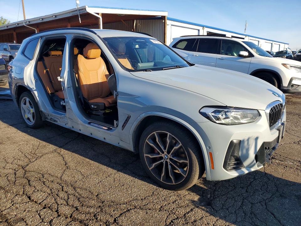 Photo 4 from auction – 2022 BMW X3 with VIN 5UX83DP08N9K08068