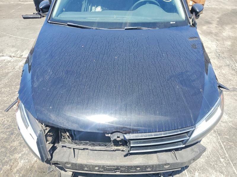 Photo 11 from auction – 2016 VOLKSWAGEN JETTA with VIN 3VWD67AJ9GM382601