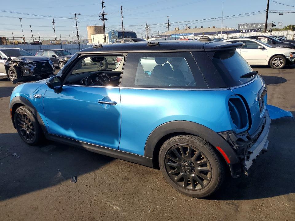 Photo 2 from auction – 2019 MINI COOPER with VIN WMWXP7C55K2H60975
