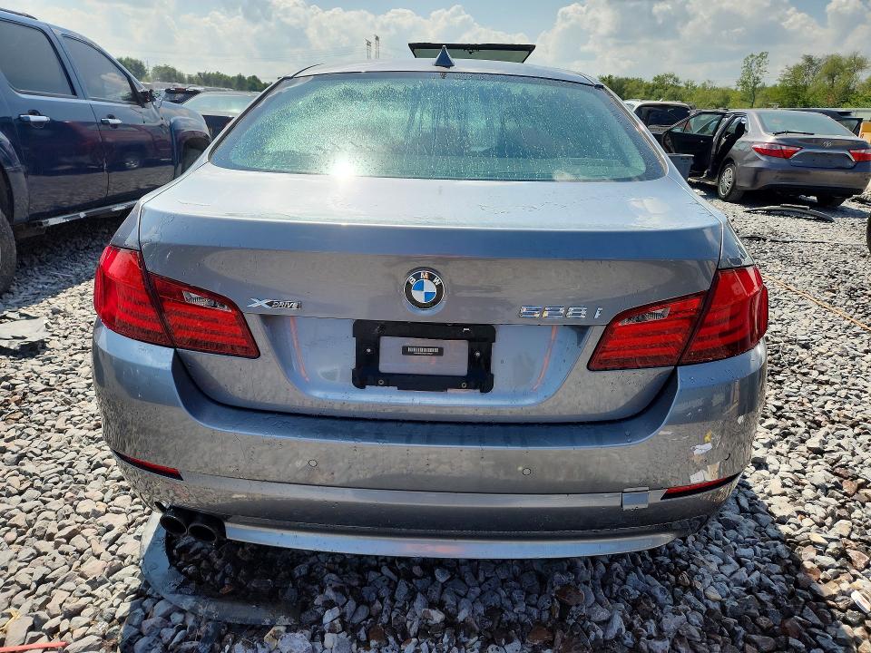 Zdjęcie 6 z aukcji – 2013 BMW 528 z VIN WBAXH5C5XDD106642
