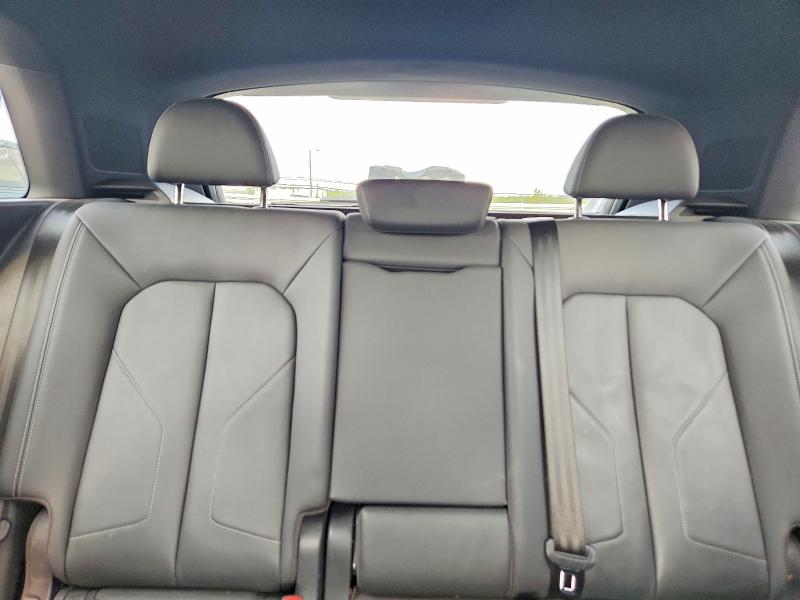 Photo 10 from auction – 2021 AUDI Q3 with VIN WA1DECF3XM1031739