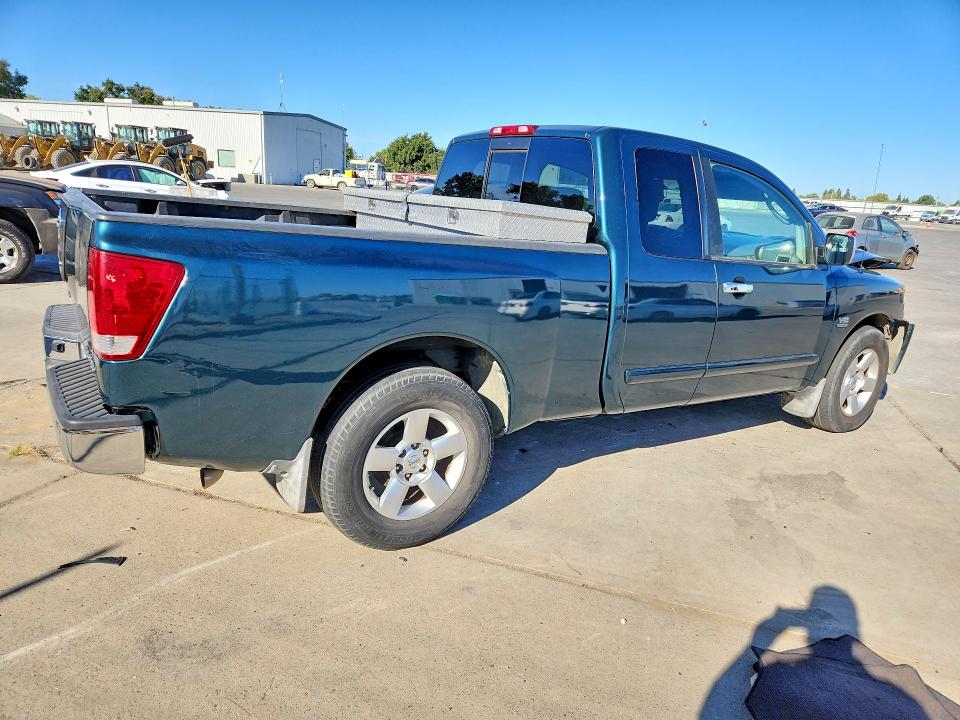 Photo 3 from auction – 2004 NISSAN TITAN with VIN 1N6AA06A84N564311