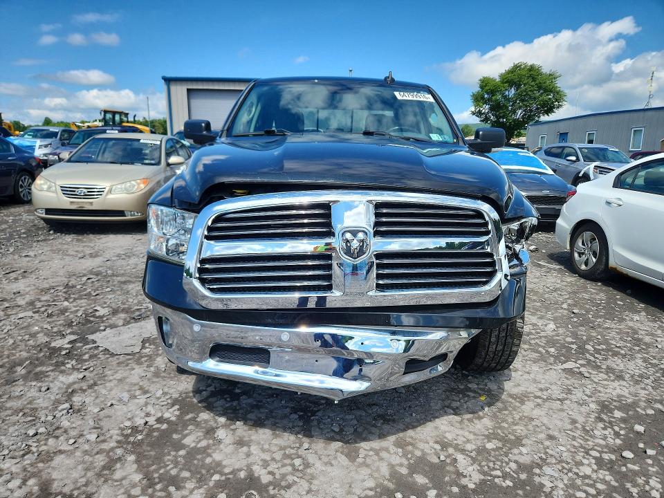 Photo 5 from auction – 2016 RAM 1500 with VIN 3C6RR7LT6GG174731