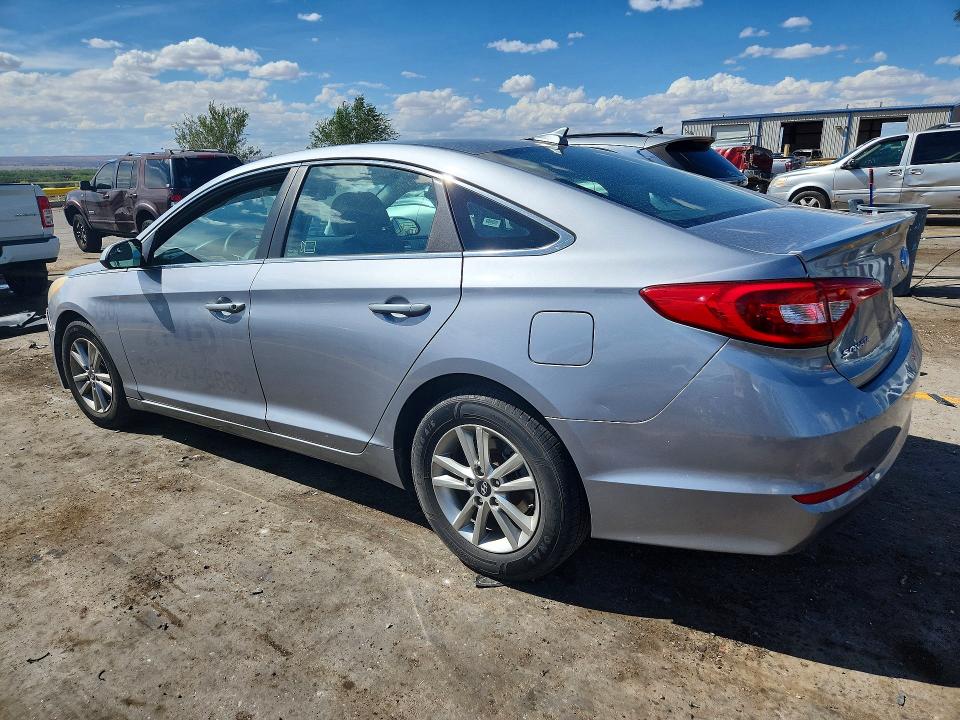 Photo 2 from auction – 2017 HYUNDAI SONATA with VIN 5NPE24AF2HH525179