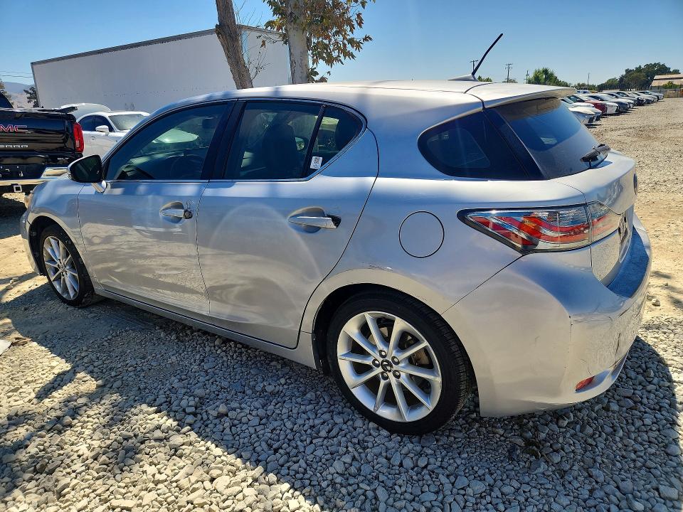 Photo 2 from auction – 2012 LEXUS CT with VIN JTHKD5BH8C2102750