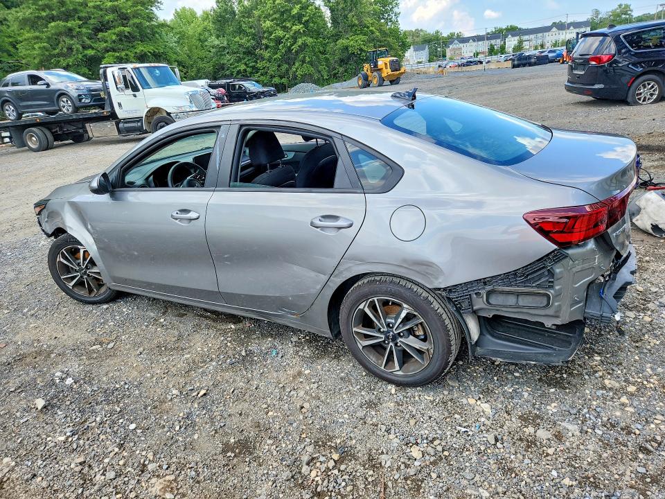 Photo 2 from auction – 2023 KIA FORTE with VIN 3KPF24AD9PE615273
