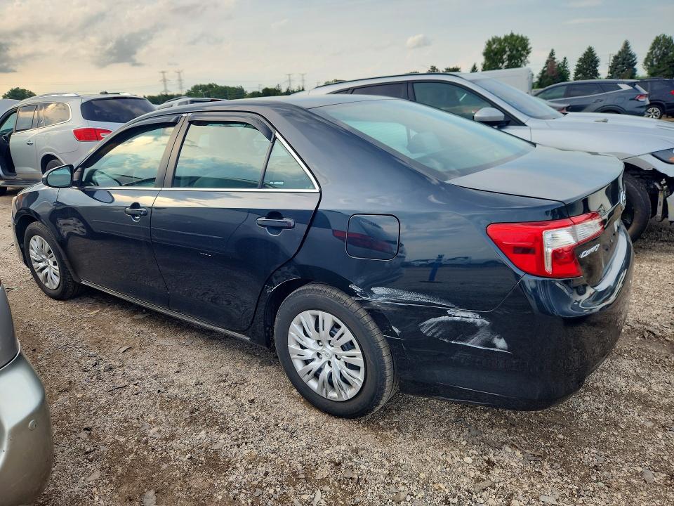 Photo 2 from auction – 2014 TOYOTA CAMRY with VIN 4T4BF1FK6ER442255