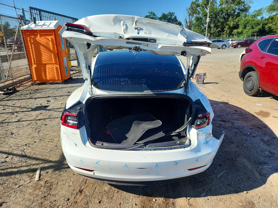 صورة رقم 6 من المزاد - 2019 TESLA MODEL 3 مع VIN 5YJ3E1EB0KF454106
