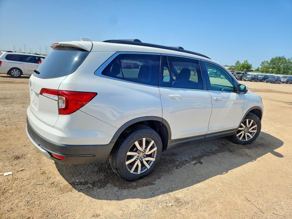 Photo 3 from auction – 2020 HONDA PILOT with VIN 5FNYF5H55LB008793
