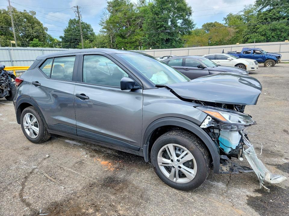 Photo 4 from auction – 2025 NISSAN KICKS with VIN 3N1CP5BV2SL500233