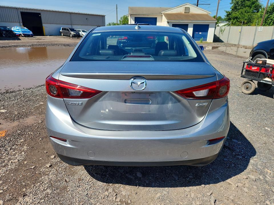 Photo 6 from auction – 2014 MAZDA 3 with VIN JM1BM1V38E1170064