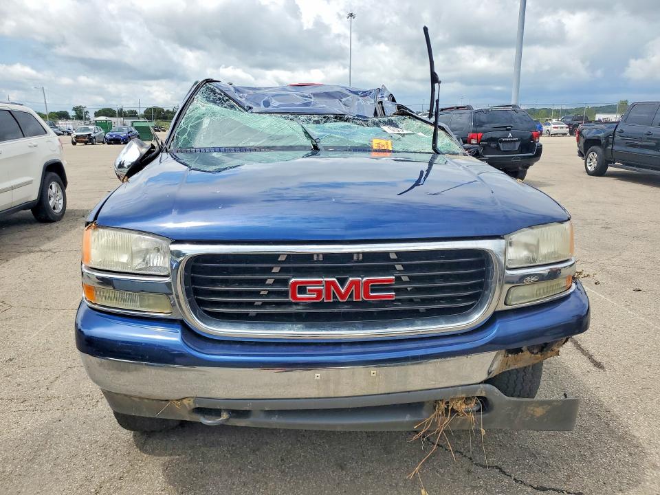 Photo 5 from auction – 2002 GMC NEW SIERRA with VIN 2GTEK19T321273878