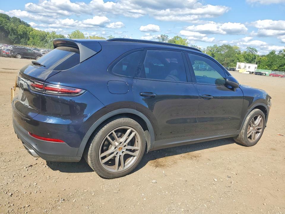 Photo 3 from auction – 2019 PORSCHE CAYENNE with VIN WP1AA2AY5KDA12141