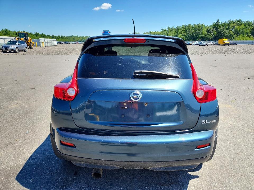 Photo 6 from auction – 2011 NISSAN JUKE with VIN JN8AF5MV6BT013914