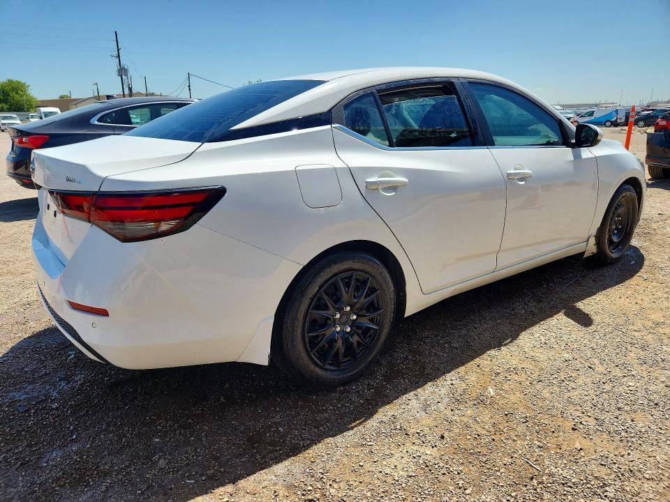 Photo 3 from auction – 2022 NISSAN SENTRA with VIN 3N1AB8BV0NY240235