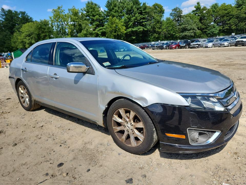 Photo 4 from auction – 2011 FORD FUSION with VIN 3FAHP0JA8BR100975