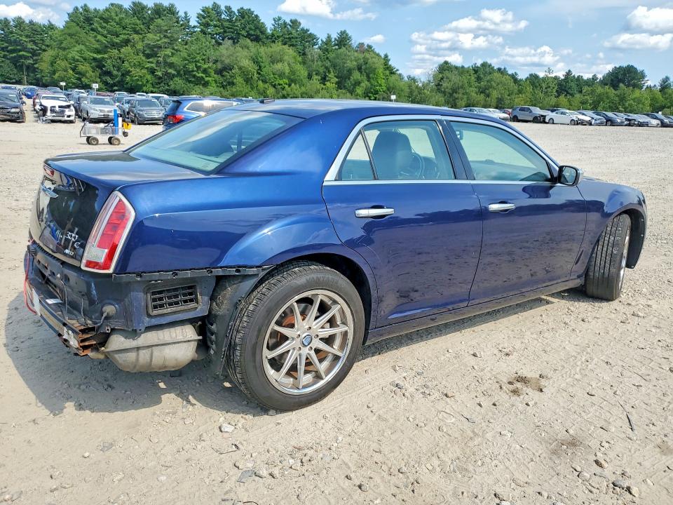 Photo 3 from auction – 2013 CHRYSLER 300C with VIN 2C3CCASG0DH564788