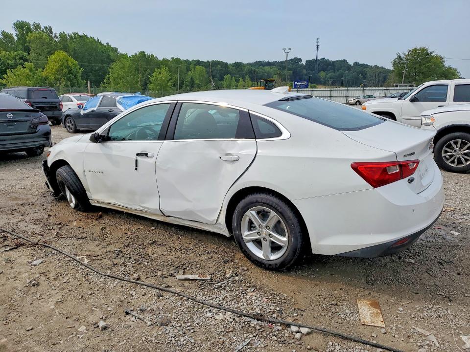 Photo 2 from auction – 2023 CHEVROLET MALIBU with VIN 1G1ZD5ST6PF201501