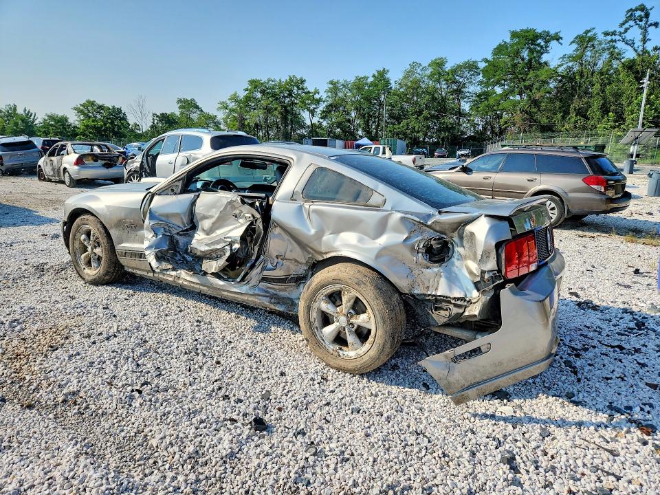 Photo 2 from auction – 2008 FORD MUSTANG with VIN 1ZVHT82H085154148