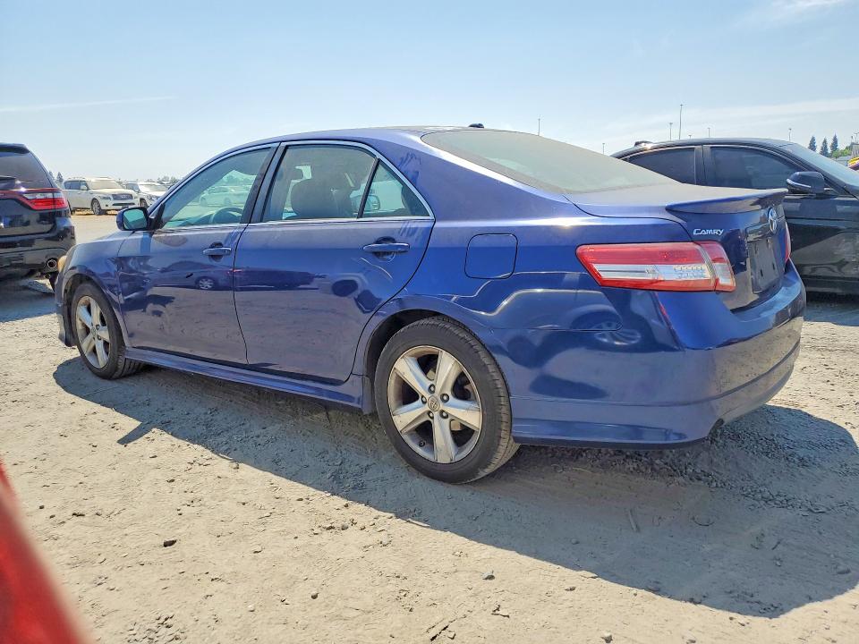 Photo 2 from auction – 2011 TOYOTA CAMRY with VIN 4T1BF3EK6BU674132