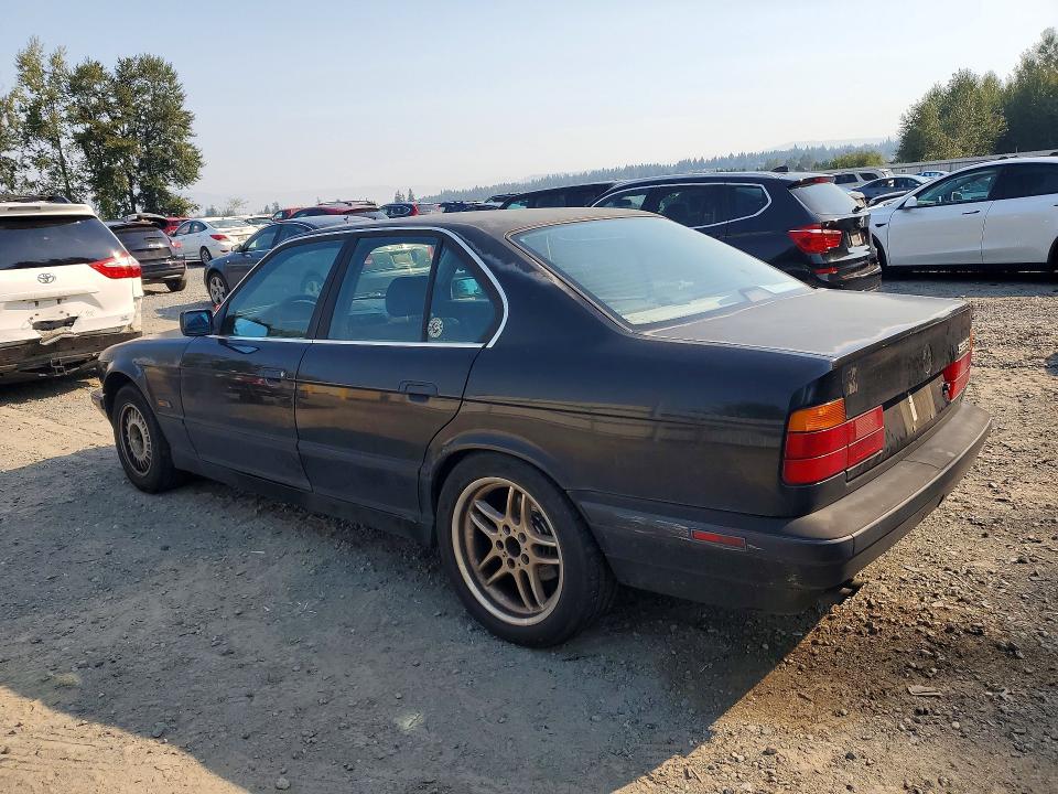 Photo 2 from auction – 1995 BMW 525 with VIN WBAHD6325SGK84398