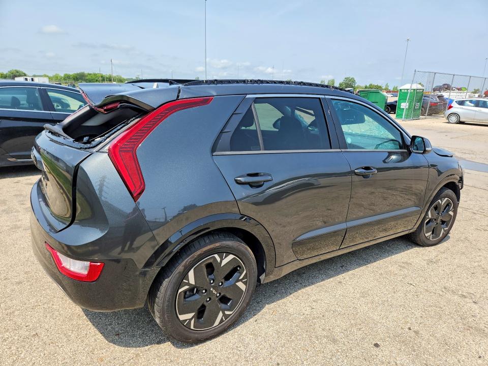 Photo 3 from auction – 2024 KIA NIRO with VIN KNDCR3L15R5111801