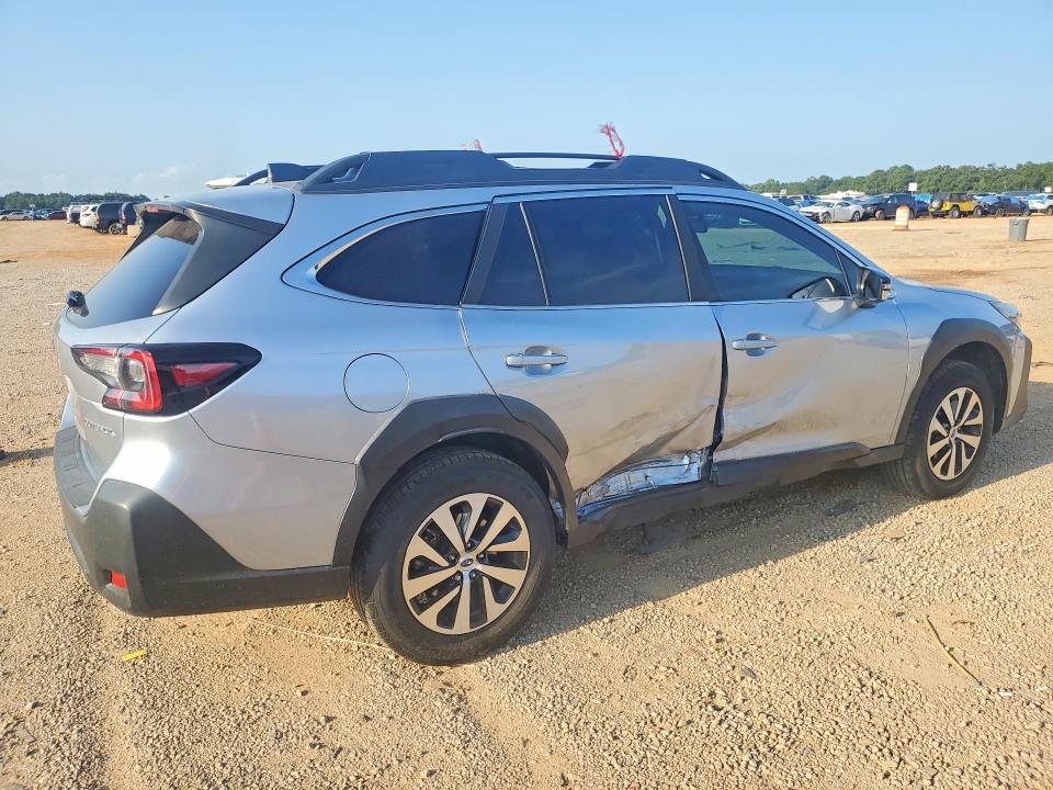 Photo 3 from auction – 2023 SUBARU OUTBACK with VIN 4S4BTADCXP3170798