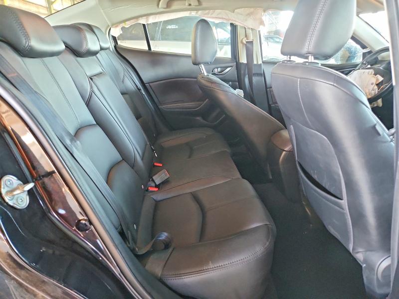 Photo 10 from auction – 2018 MAZDA 3 with VIN 3MZBN1V33JM255322