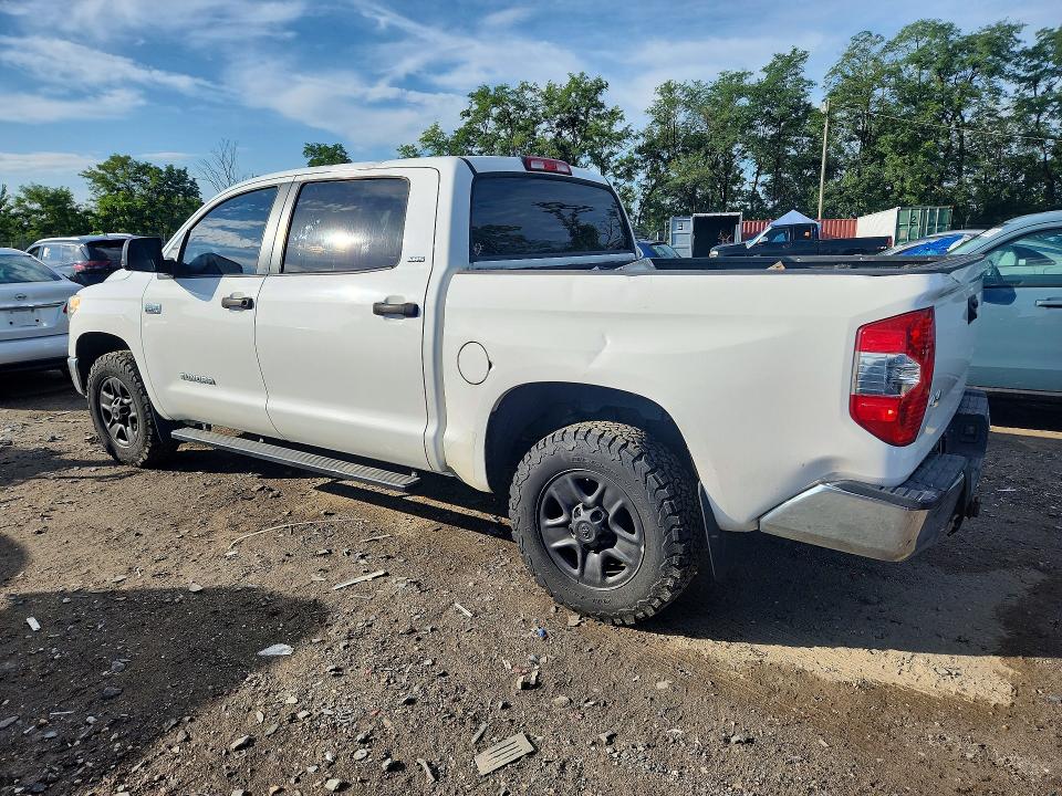 Photo 2 from auction – 2014 TOYOTA TUNDRA with VIN 5TFDY5F10EX363629