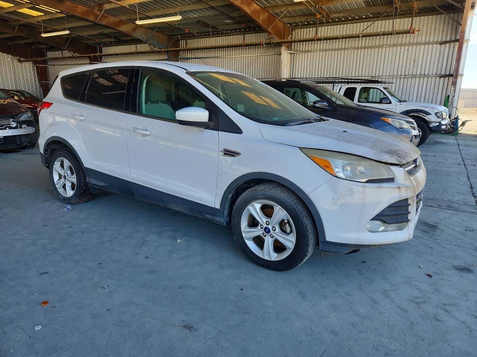 Photo 4 from auction – 2014 FORD ESCAPE with VIN 1FMCU0GX9EUC38896