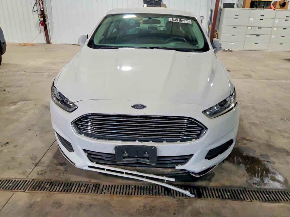Photo 5 from auction – 2016 FORD FUSION with VIN 3FA6P0H77GR155474