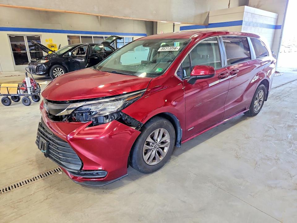 2021 TOYOTA SIENNA - Търг №66313056
