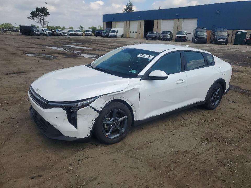 KIA K4 2026 with VIN 3KPFT4DE1TE277332 - Photo from auction