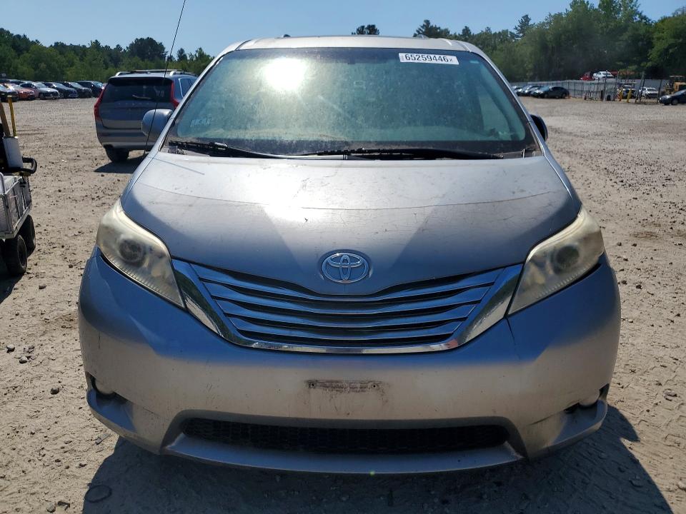 Photo 5 from auction – 2011 TOYOTA SIENNA with VIN 5TDYK3DC6BS059685