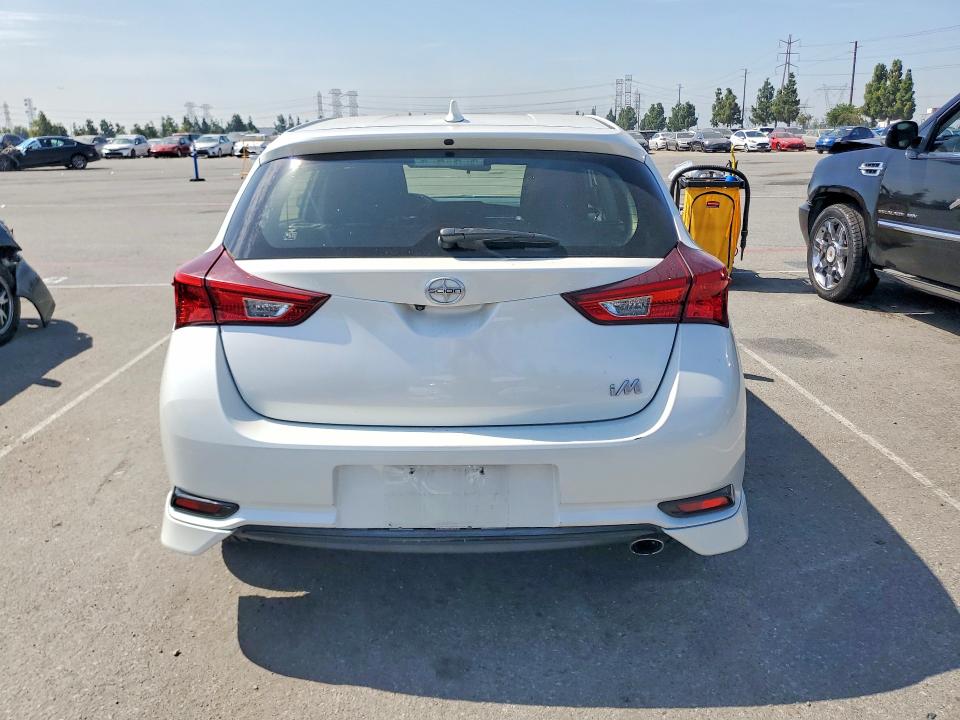Photo 6 from auction – 2016 SCION IM with VIN JTNKARJE5GJ516410