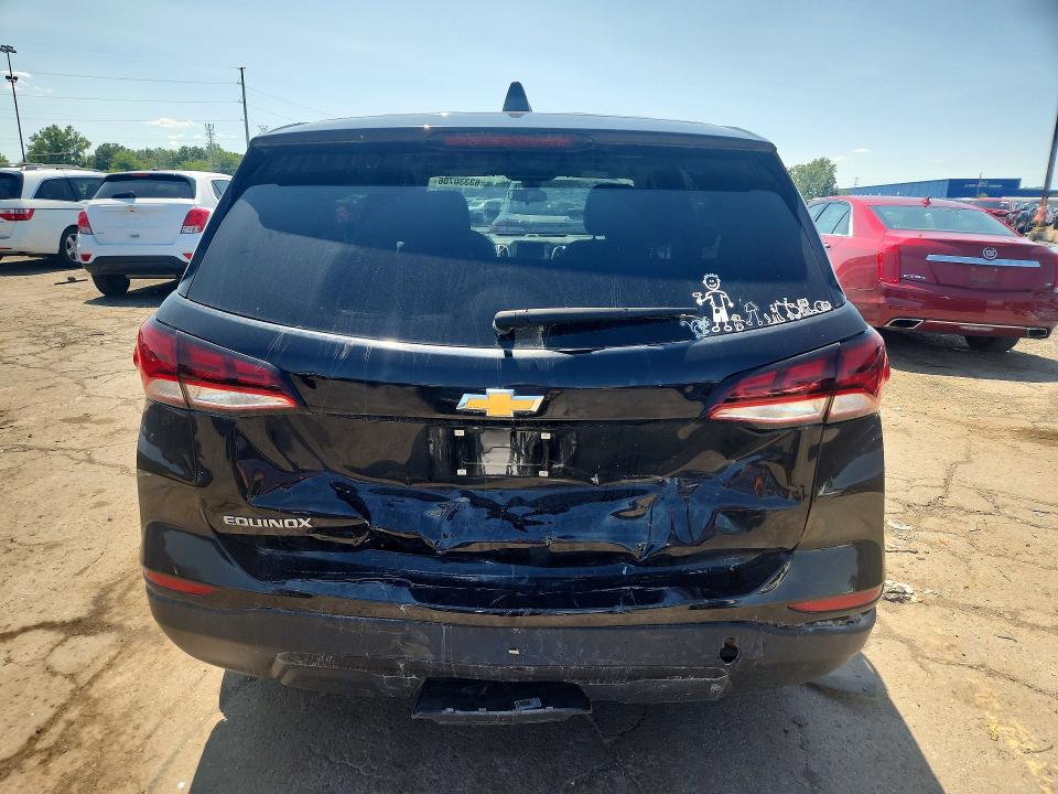 Photo 6 from auction – 2022 CHEVROLET EQUINOX with VIN 2GNAXHEV1N6124593