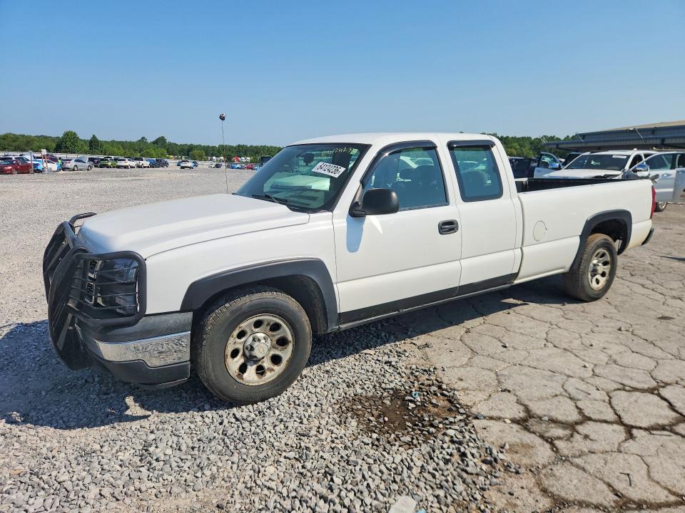 CHEVROLET SILVERADO 2006 with VIN 1GCEC19Z56E214823 - Photo from auction
