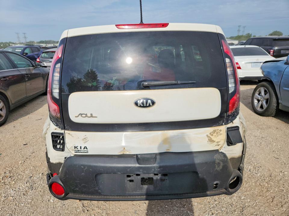 Photo 6 from auction – 2015 KIA SOUL with VIN KNDJP3A52F7788324