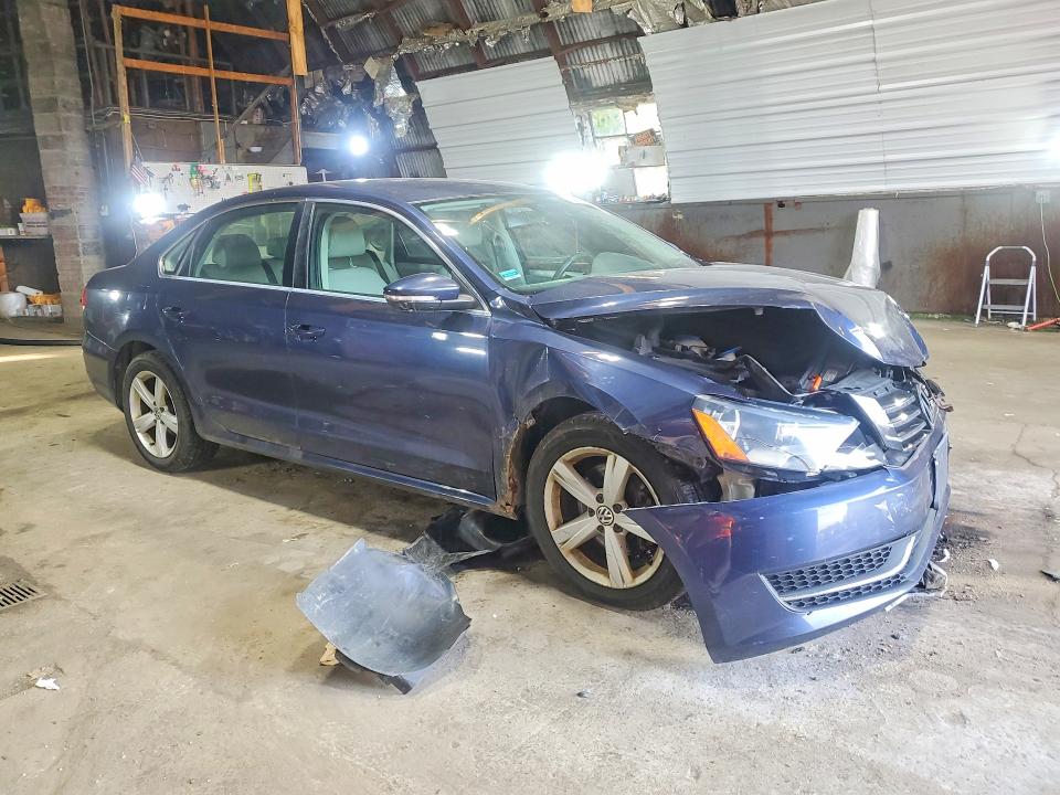 Photo 4 from auction – 2012 VOLKSWAGEN PASSAT with VIN 1VWBP7A32CC088572