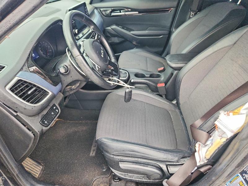 Снимка 7 от търг – 2023 KIA SELTOS с VIN KNDEU2AA1P7424446