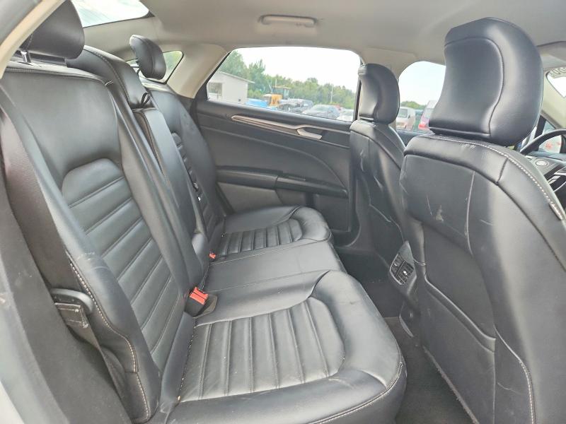 Photo 10 from auction – 2018 FORD FUSION with VIN 3FA6P0HD5JR210954