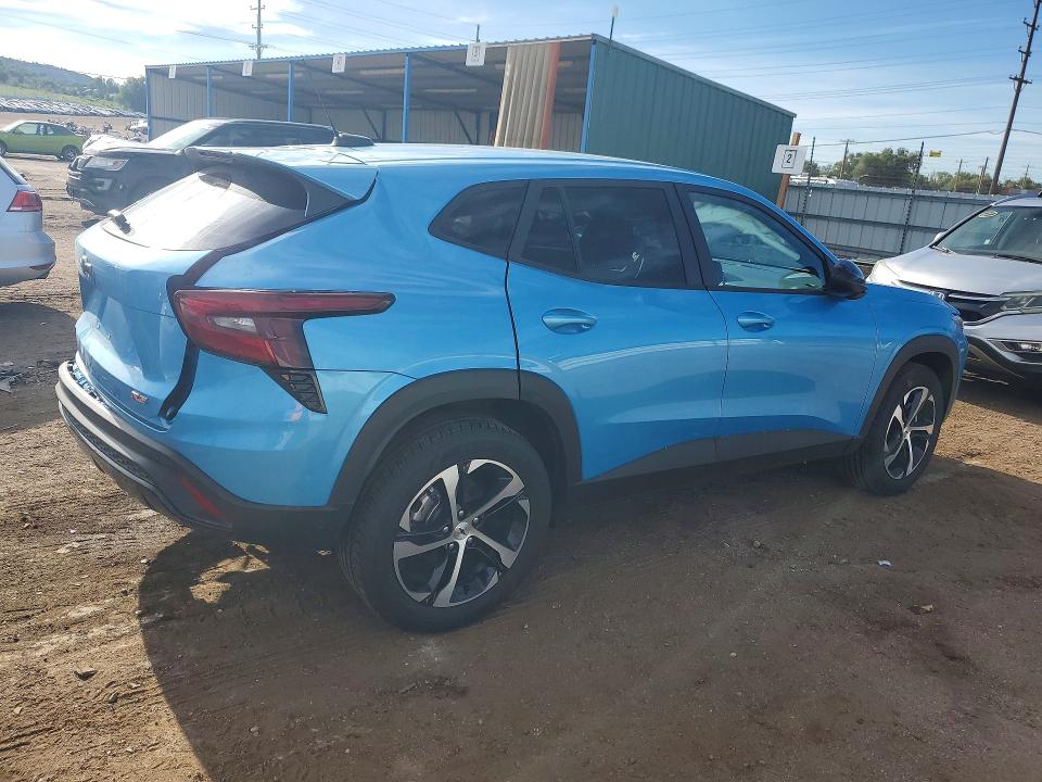 Photo 3 from auction – 2026 CHEVROLET TRAX with VIN KL77LGEP0TC026537