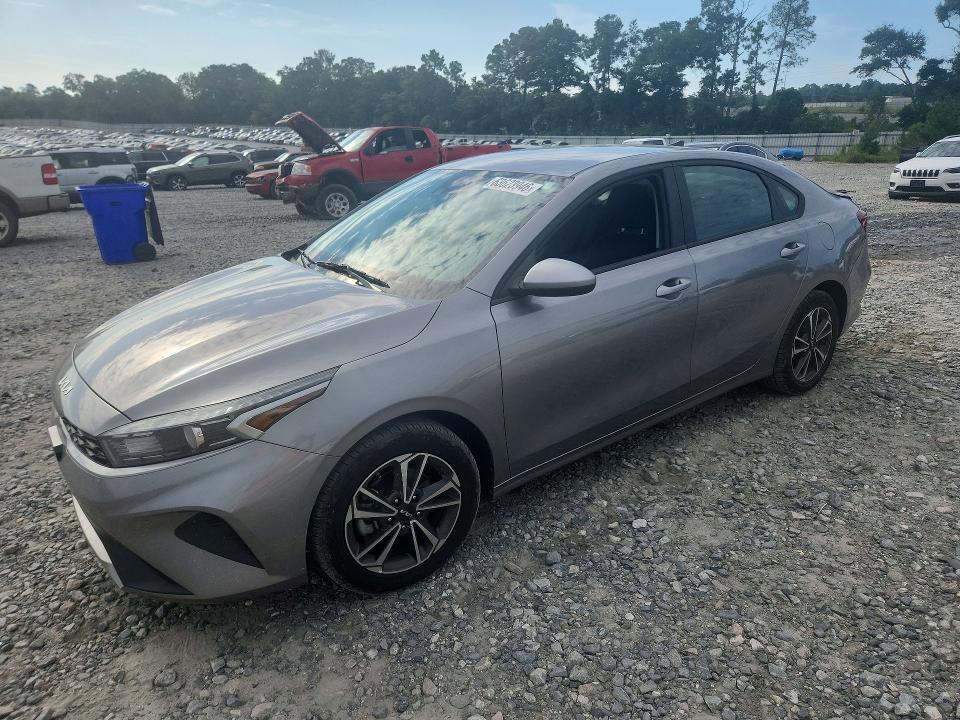 صورة رقم 1 من المزاد - 2024 KIA FORTE مع VIN 3KPF24AD4RE738188