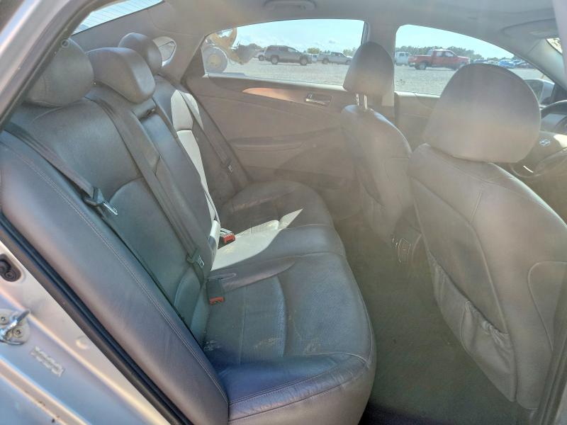 Photo 10 from auction – 2012 HYUNDAI SONATA with VIN KMHEC4A44CA061660