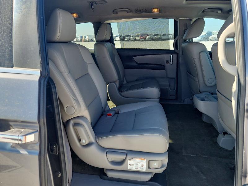 Photo 11 from auction – 2015 HONDA ODYSSEY with VIN 5FNRL5H63FB050230